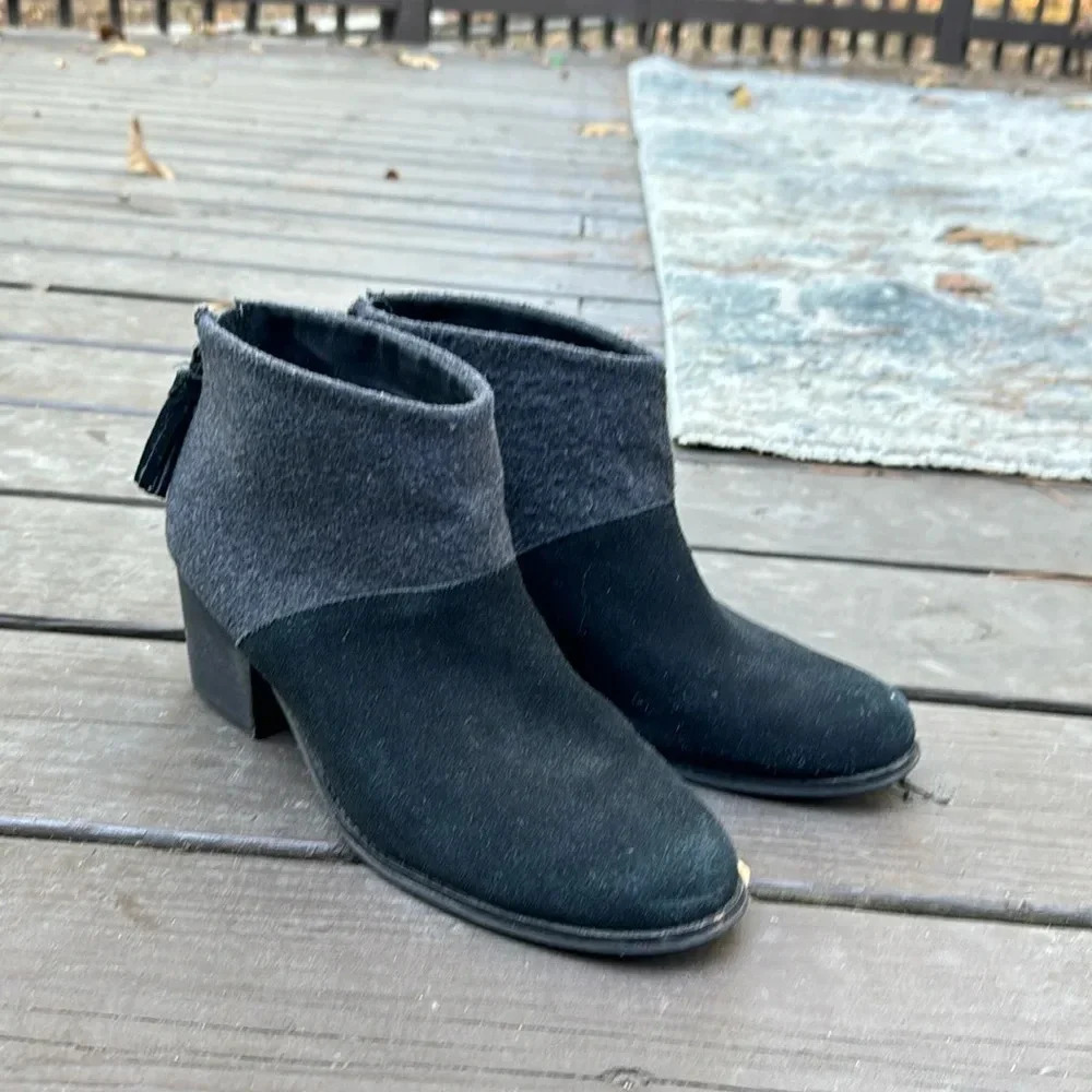 Toms black and gray zipped booties size 9.5